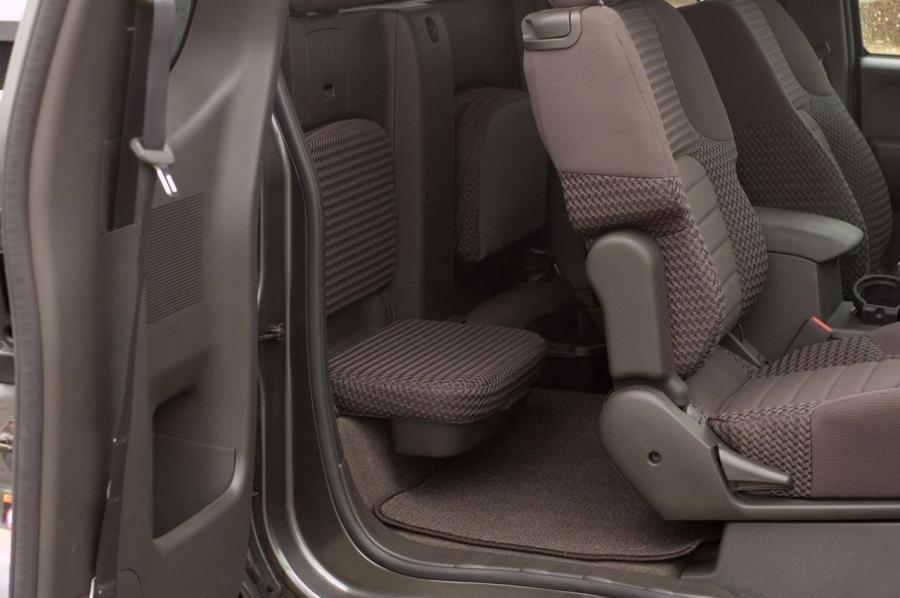  Nissan Frontier 2009 года  (фото 49 из 65)